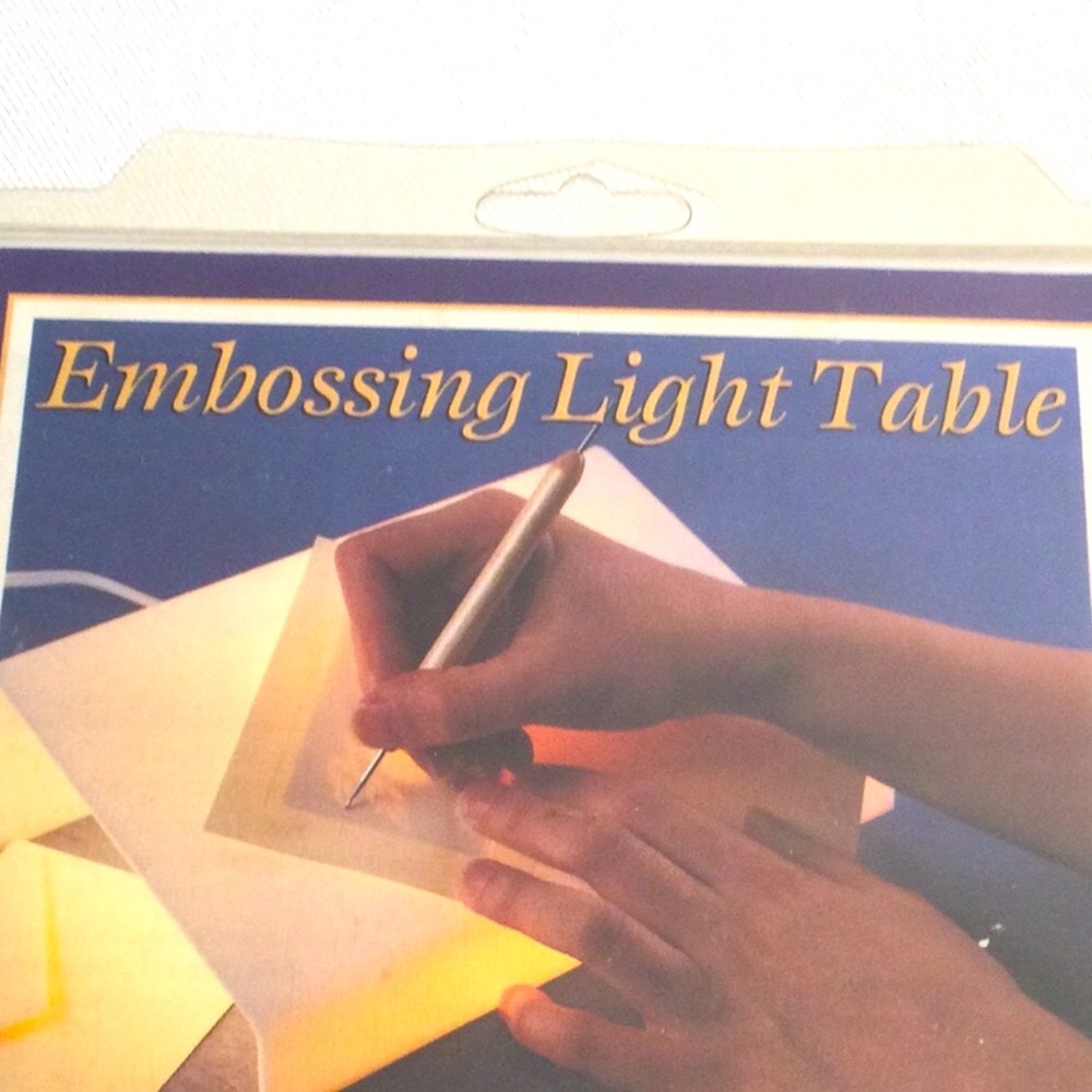 Embossing Light Table - White - Picture 3 of 9